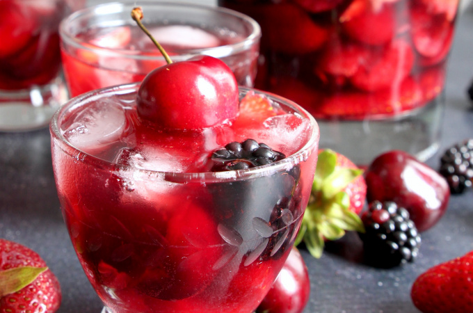 cherry berry sangria